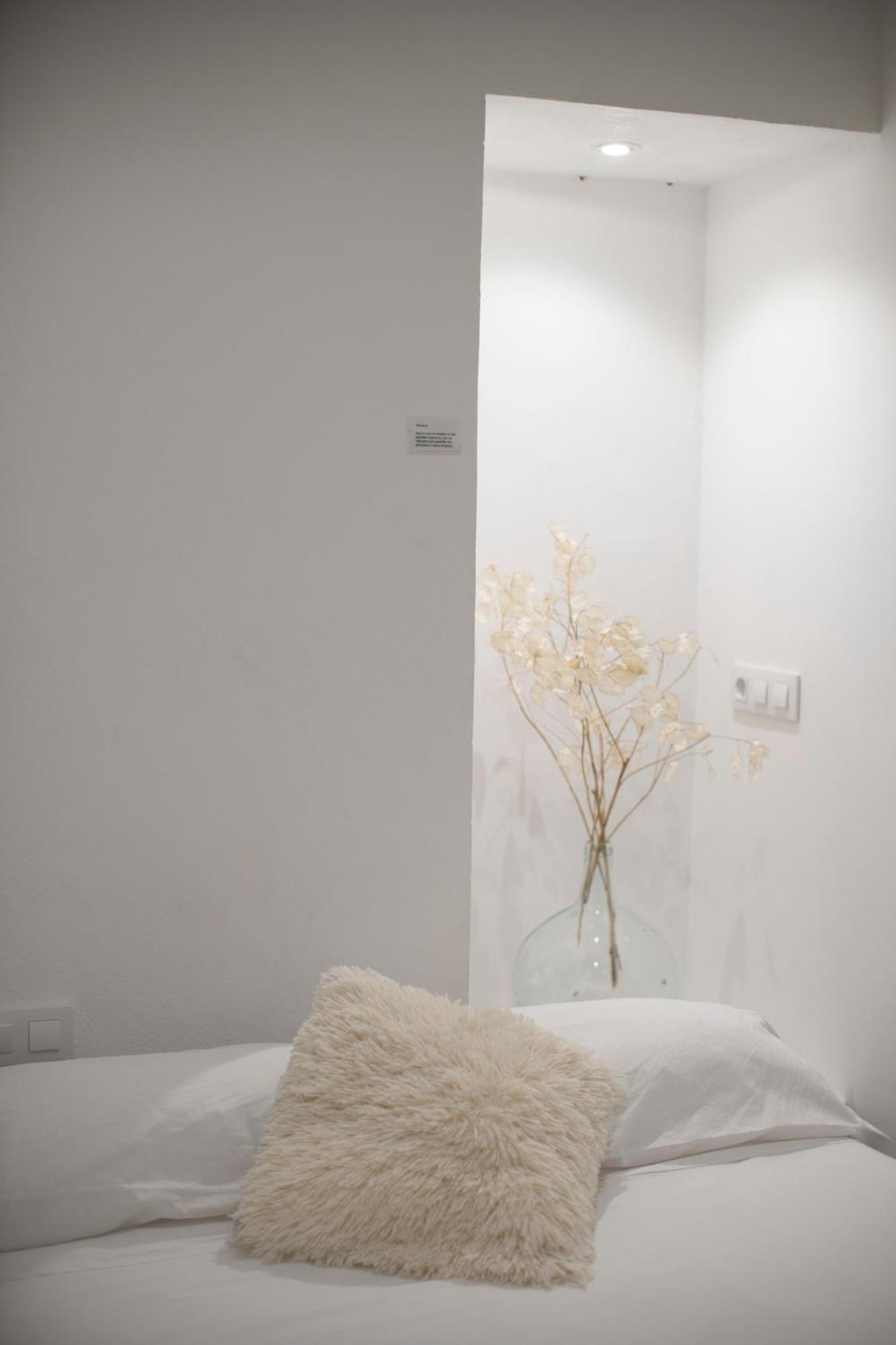 El Estudio De La Artista - El Casar De Leo Alburquerque Exterior photo